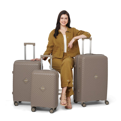 Khakee Set of 3